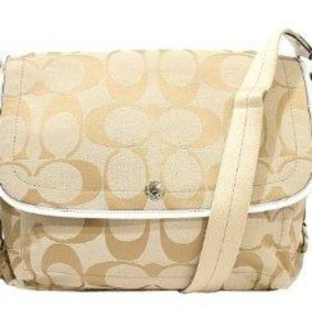 Coach Daisy Signature Messenger Bag Beige